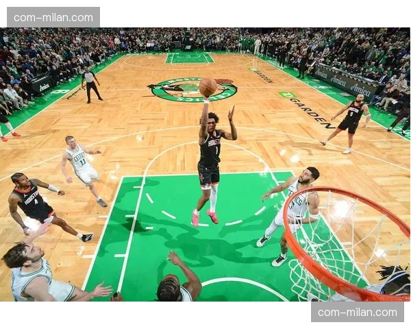 火箭不敌凯尔特人 西部第四位置岌岌可危 火箭不敌凯尔特人 西部第四位置岌岌可危