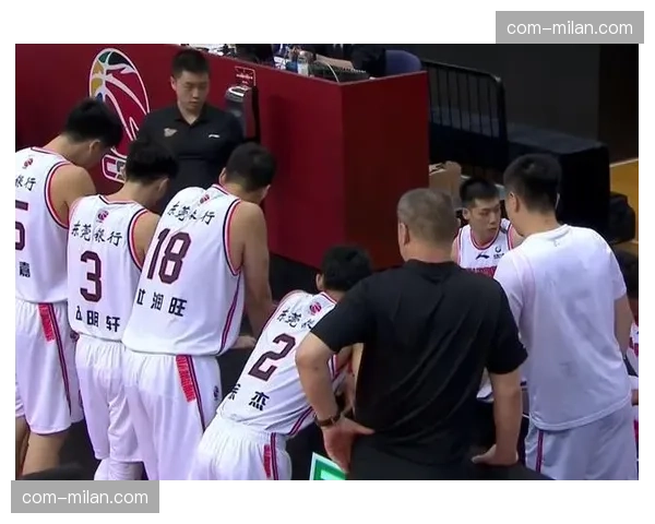 上海久事客场险胜广州队 豪取21连胜刷新纪录